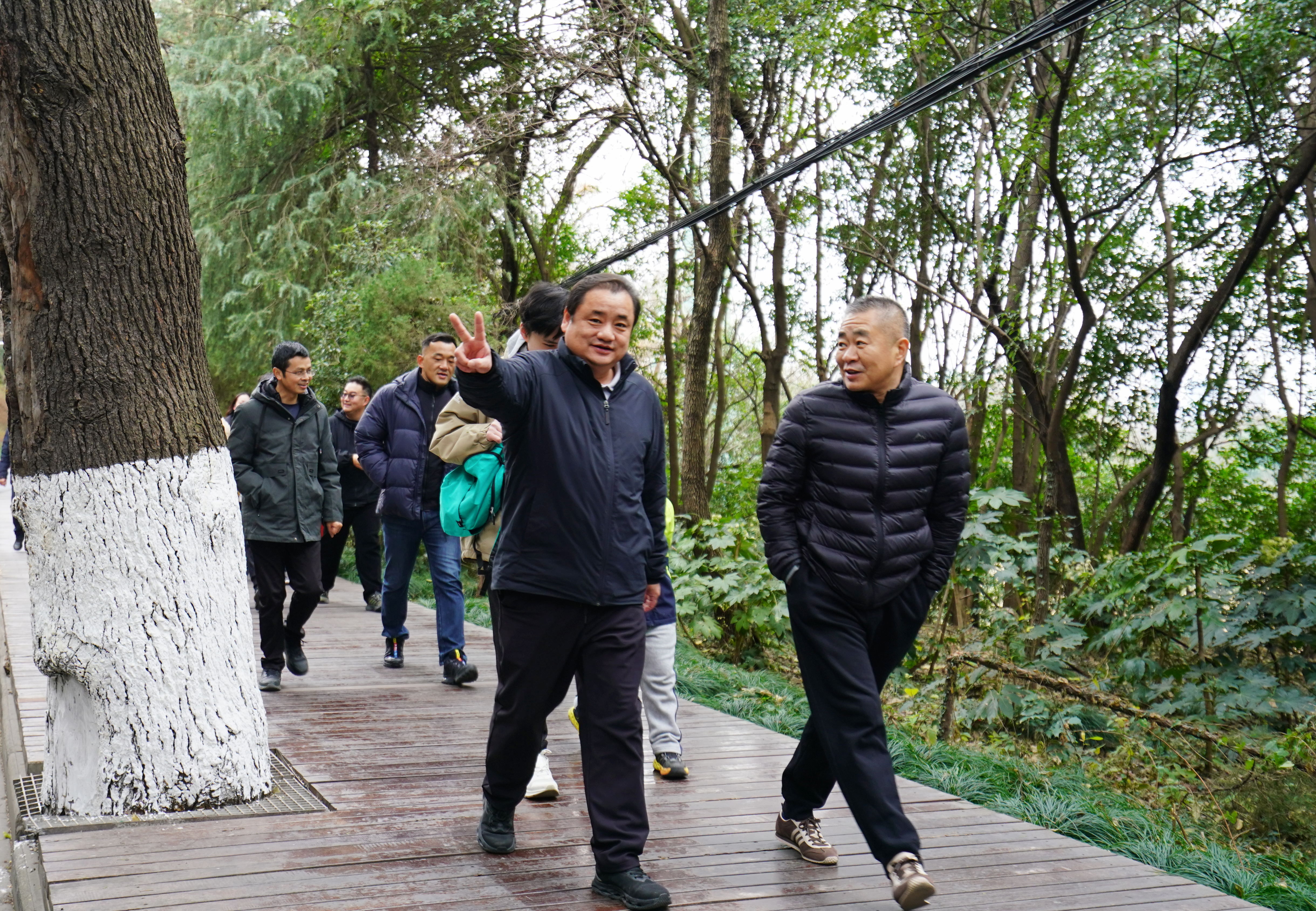 隧道公司开展了“喜迎新春 共庆元旦”登山活动