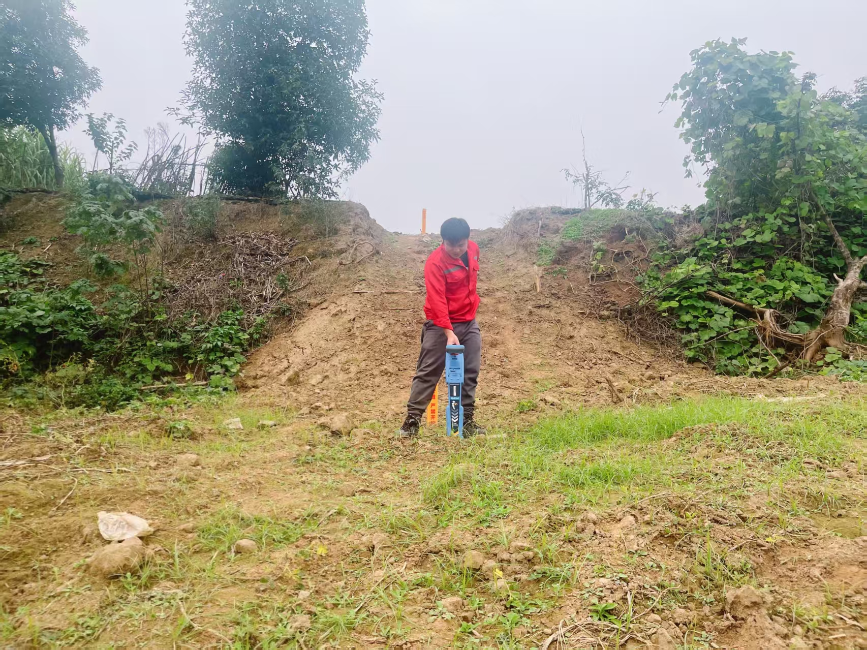 图5 既有管道探测.jpg